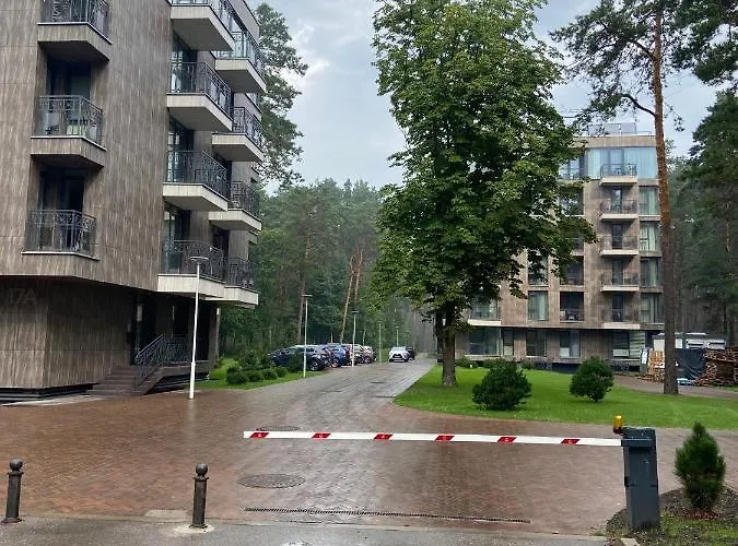 Greenwood Apartments